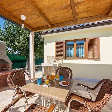Casa Vita Muntrilj Apartament Tinjan
