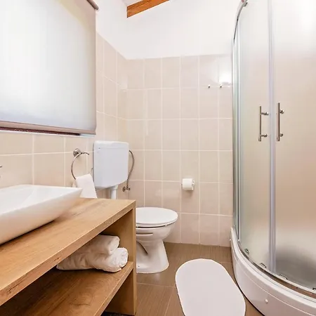 Casa Vita Muntrilj Apartament Tinjan